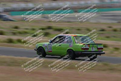 media/May-04-2024-Lucky Dog Racing (Sat) [[d39539b3f3]]/Race Pics/1015am (Turn 2)/